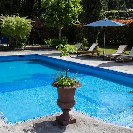 ベッド・アンド・ブレックファスト Casa De Juste - Turismo De Habitacao ロウザダ